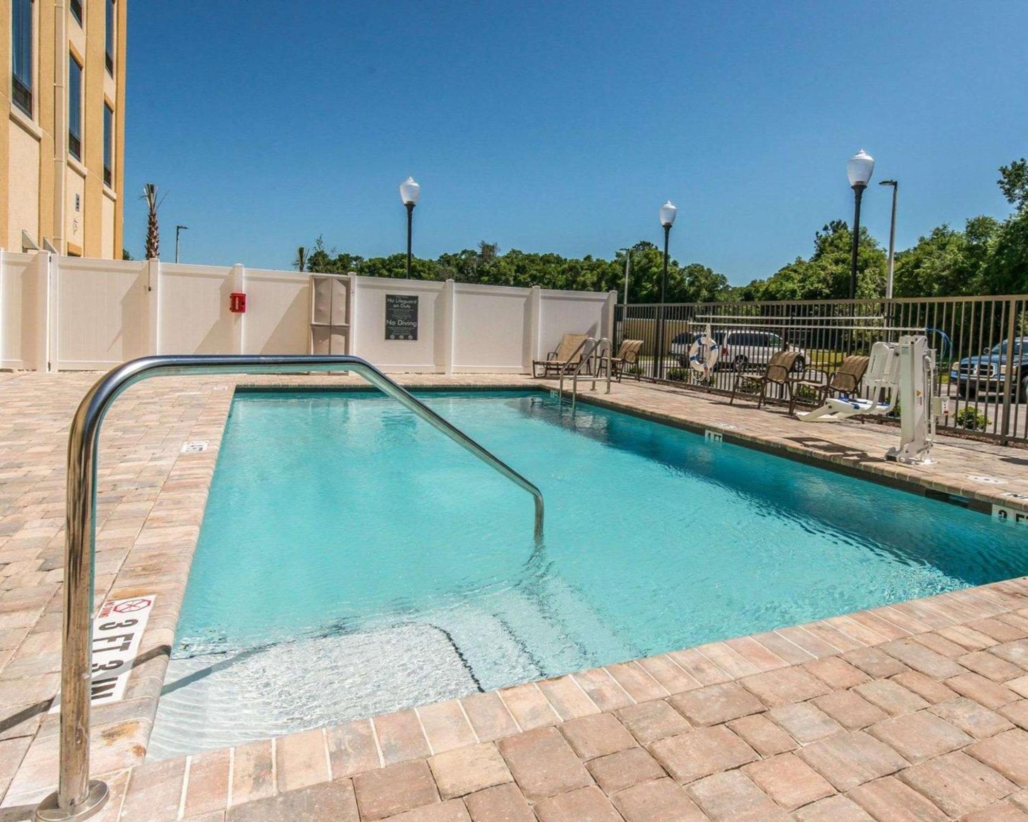 Comfort Suites Dunnellon Near Rainbow Springs Zewnętrze zdjęcie